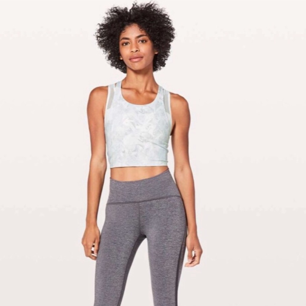 Lululemon crop top
